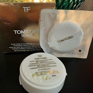 brand new Tom Ford Foundation replacement
